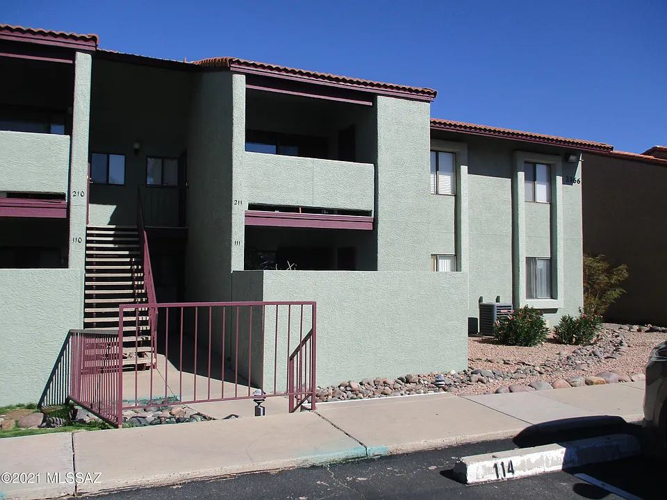 2166 N Pantano Rd #214
