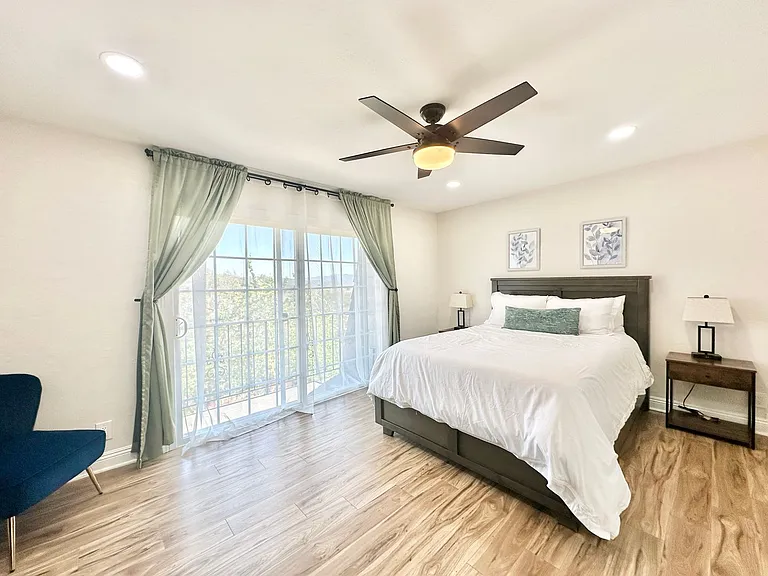 9431 W Lilac Rd #1 — Photo 56