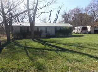 2209 Pfister Rd, Otisco, IN 47163