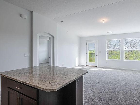 4th image of 5239 Hazeltine Ln