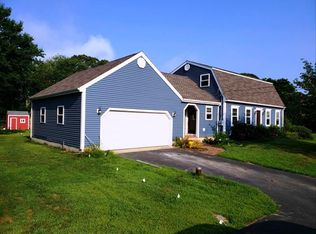 55 Renee Dr, Pawcatuck, CT 06379