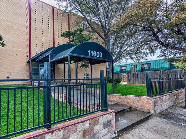 Newark Apartments, 11600 E 16th Ave #18373f0b6, Aurora, CO 80010