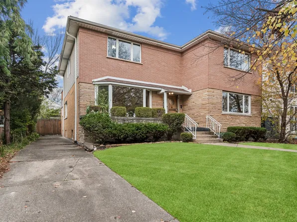 2908 W Morse Ave, Chicago, IL 60645
