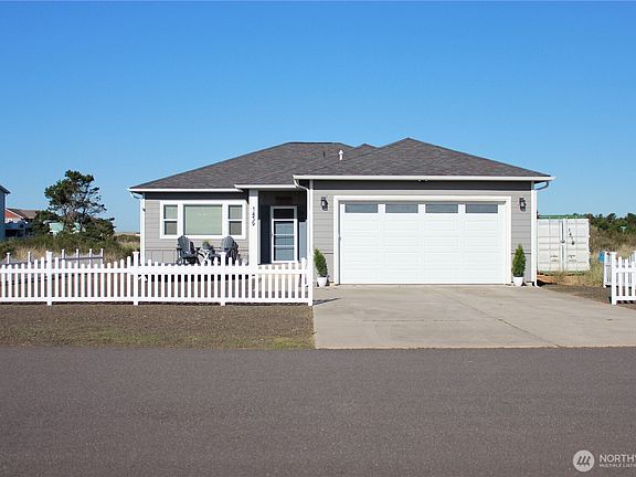 2nd image of 1439 Diamond Head Avenue SW