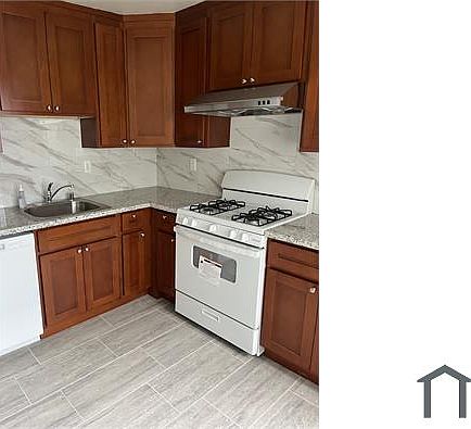 4th image of 2220 Turk Blvd APT 7