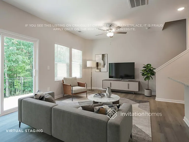 926 Greenville Way — Photo 5