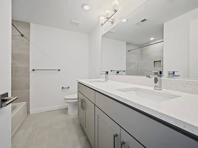 2327 Frankford Ave #1 — Photo 10