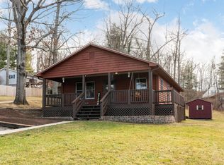 1112 Reservoir St, Waynesboro, VA 22980