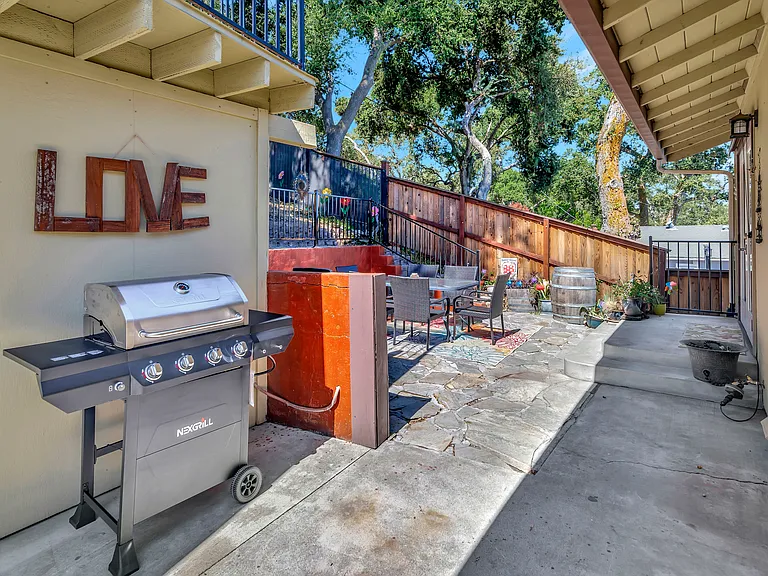 1317 Chestnut St — Photo 38