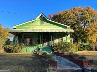 7050 Pine Mountain Rd, Lithonia, GA 30058