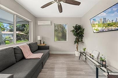 1st image of 1133-1137 NE 17th Ave #16057035