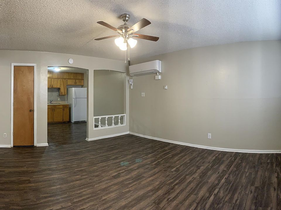 1st image of 3605 Sheridan St APT A