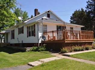 110 E Hibbard Rd, Owosso, MI 48867