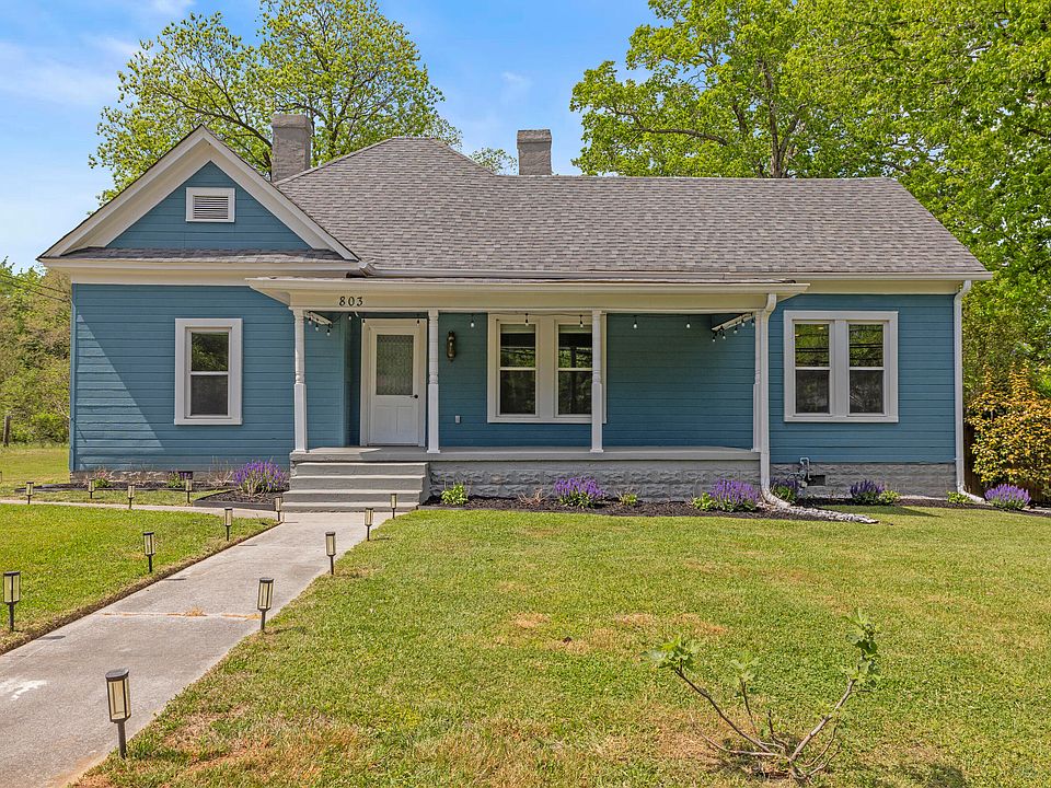 1st image of 803 Cove Rd
