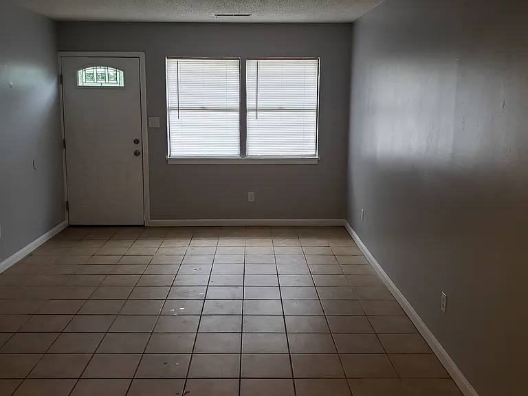 4006 Benttree Dr #1 — Photo 4