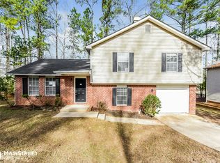 6808 Browns Mill Ferry Dr, Lithonia, GA 30038