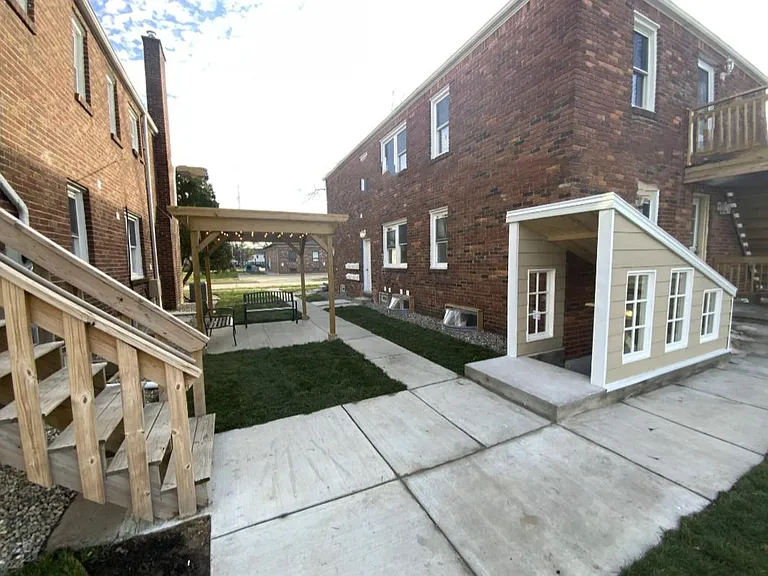 62 Church Ave #9 — Photo 10