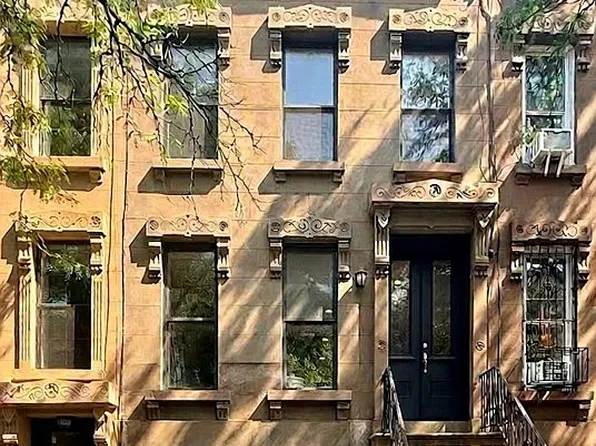 585 Putnam Ave, Brooklyn, NY 11221