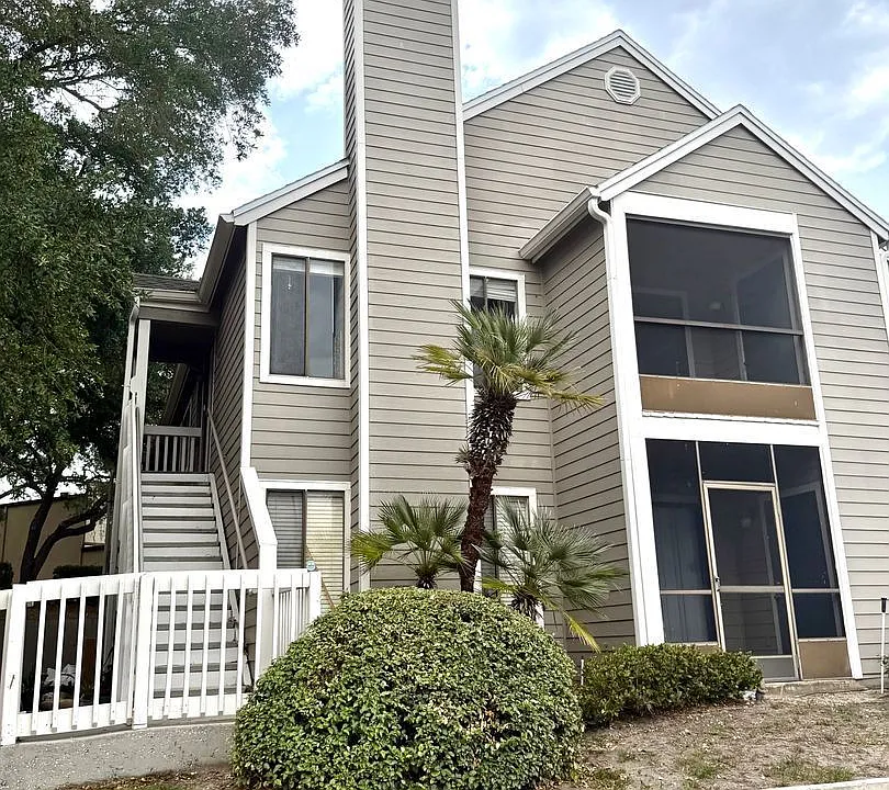 549 Sun Ridge Pl #201