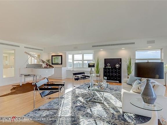 4th image of 5100 Bayview Dr APT 501