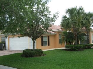 10819 SW Candlewood Rd, Port Saint Lucie, FL 34987