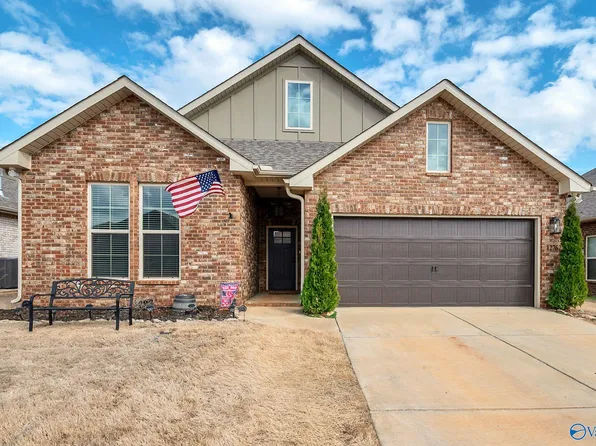 12762 Juniors Dr, Madison, AL 35756