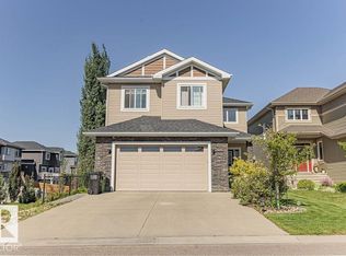 4136 Charles Link SW, Edmonton, AB T6W0Z5