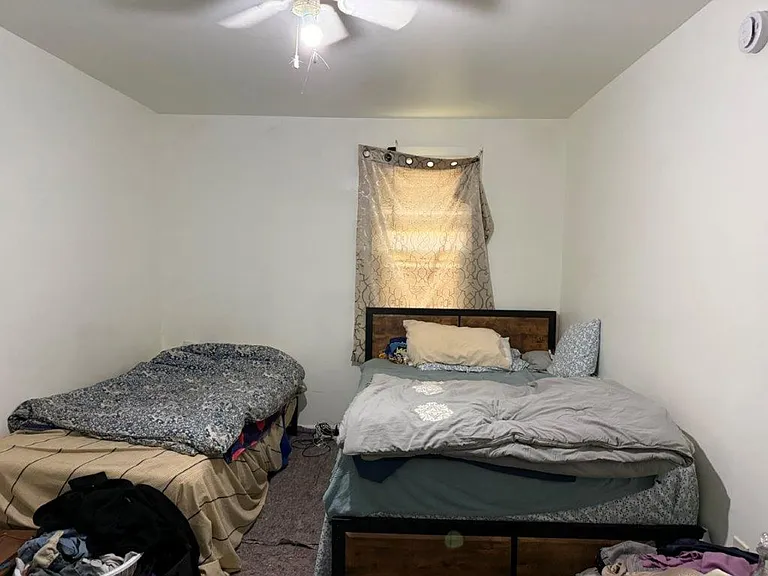 318-322 W Allen St #320 — Photo 8