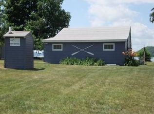 N3377 Tipperary Rd, Poynette, WI 53955