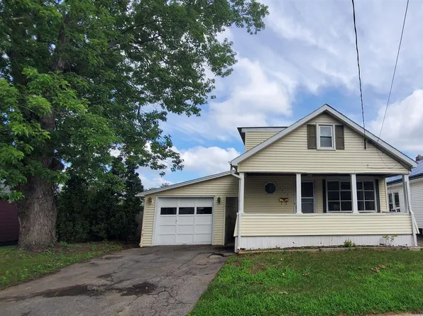 2825 Denver Ave, Schenectady, NY 12306