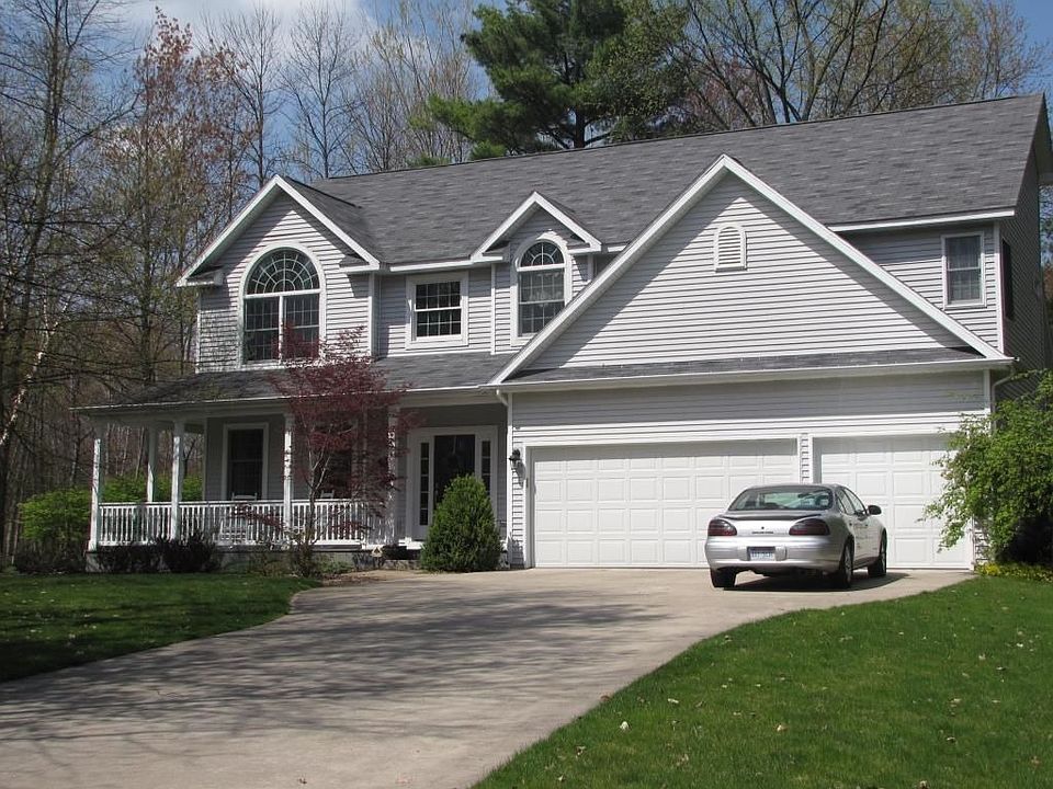 1st image of 2819 N Cedaridge Dr