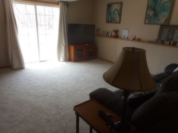 5th image of 22875 Orchid Ave