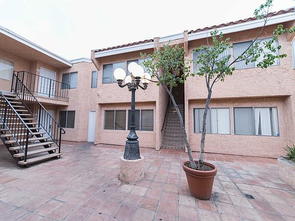 3rd image of 8020 Langdon Ave Unit 116