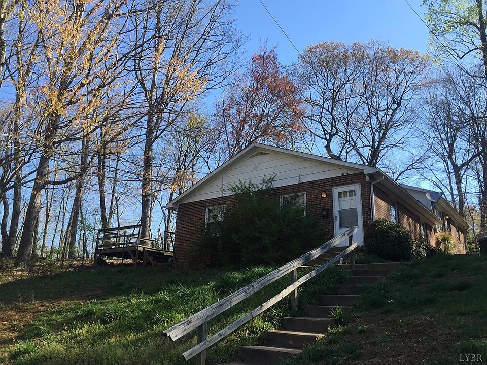 1st image of 1016 Moseley Dr #1018
