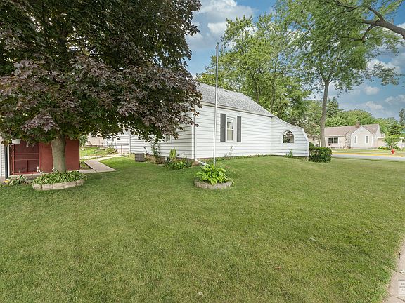 Beautiful, mature trees.