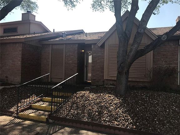 3rd image of 13656 Teague Ln APT 40