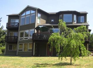 162 Palos Verdes, White Salmon, WA 98672