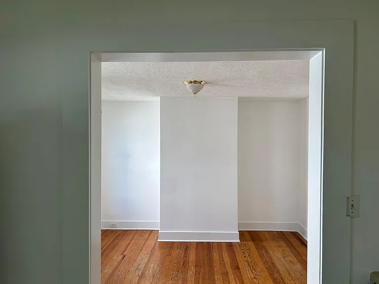 14 Purviance St — Photo 11