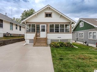 3348 N 59th St, Omaha, NE 68104