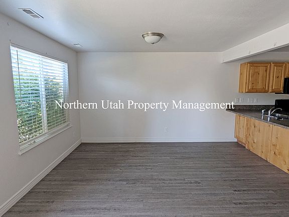 2 Front Room_09022025
