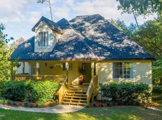 210 Westchester Dr, Deland, FL 32724