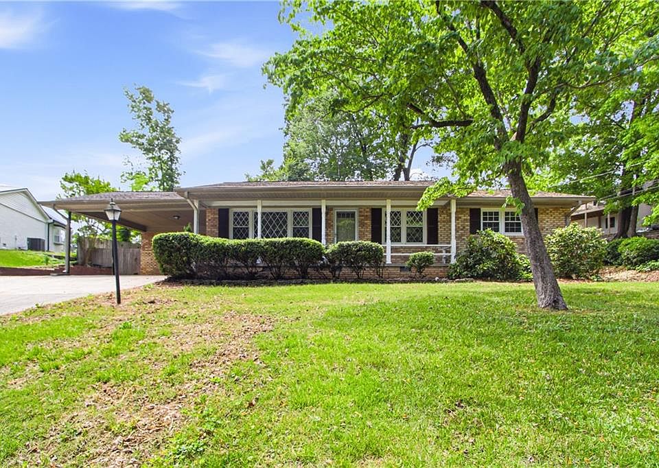 1st image of 2795 Cottonwood Dr
