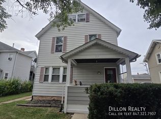 16 S Maple Ave APT 2S, Waukegan, IL 60085
