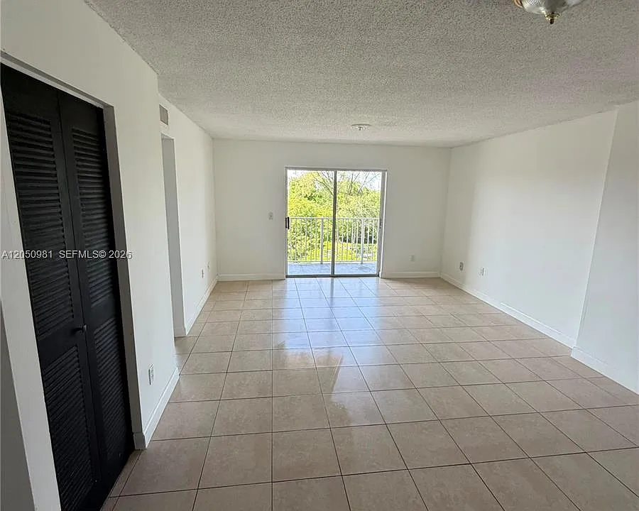 8200 SW 210th St #303