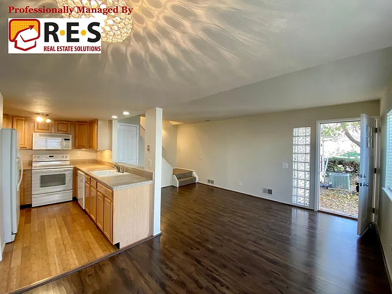 9255 E Lehigh Ave #223 — Photo 4