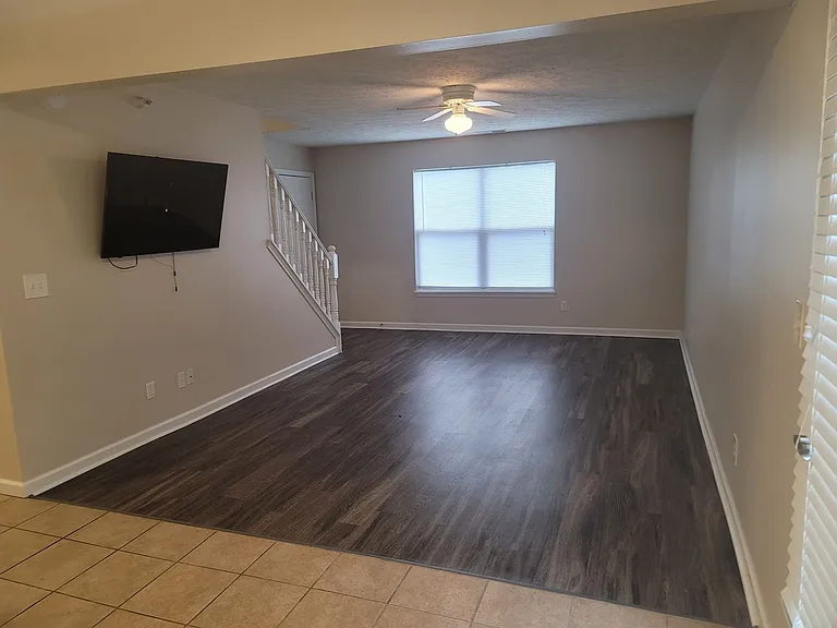 1304 Palmer Dr — Photo 150