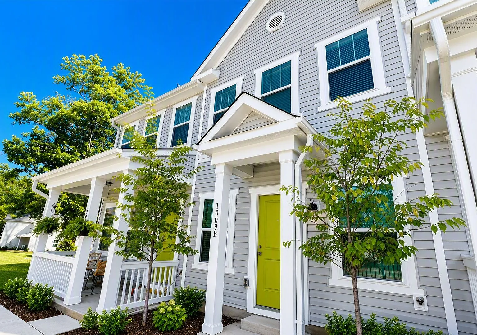 2Bd/2.5ba Townhome for Rent Near Downtown Mooresville -Move In Special 1 Month Free — Photo 2