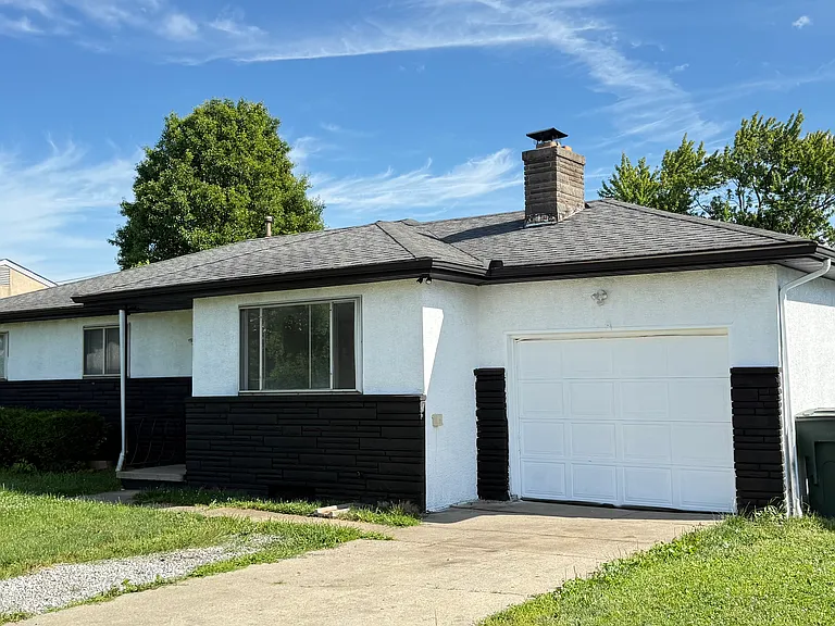 3230 Briggs Rd — Photo 2