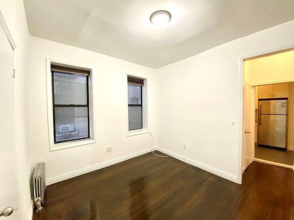 3rd image of 546 W 146th St APT 23