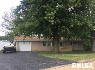 26 Bricker Cir, Avon, IL 61415